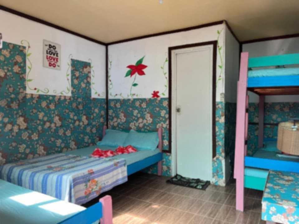 Paradise Budget Palawan Hostel Ел Нидо Екстериор снимка